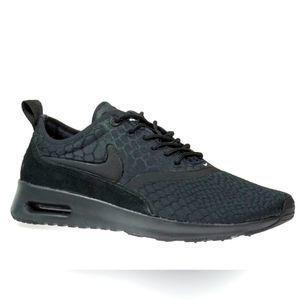 Nike Air Max Thea Ultra Sneakers